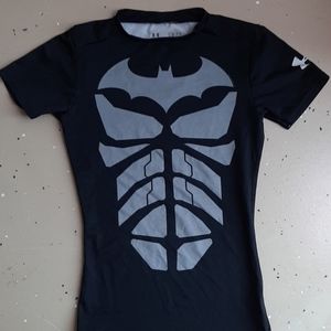 Under Armour heat gear fitted batman short sleeve